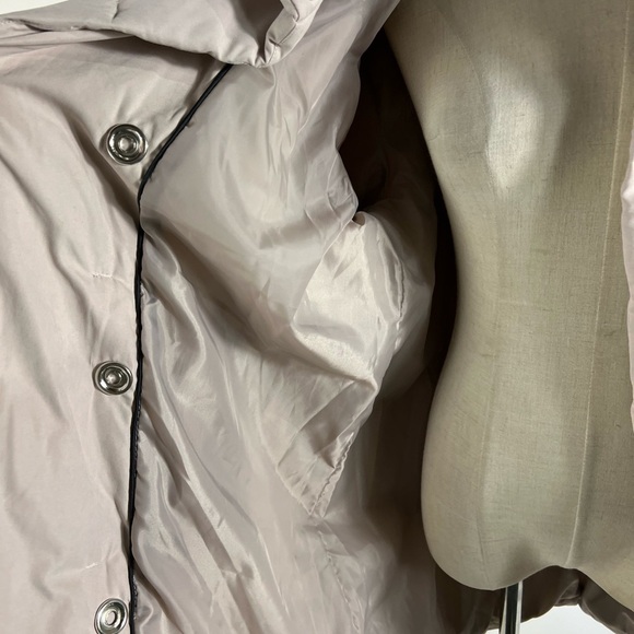 NWT ROMEO & JULIET $228 Funnel Neck Puffer Coat Cream/Gray Womens Small - Picture 7 of 10